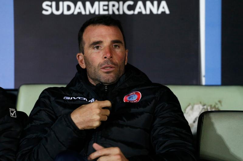 Manuel Fernández, entrenador de Unión La Calera, sufrió dura sanción del Tribunal de Disciplina - Crédito: Photosport.