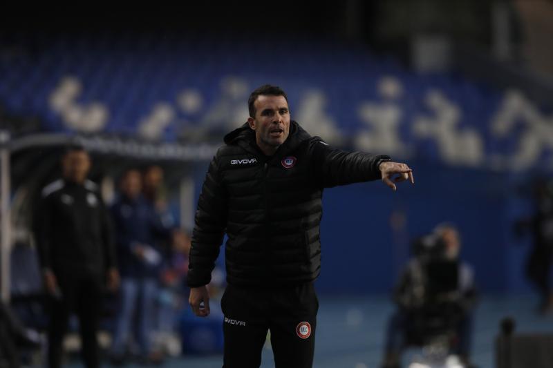 Manuel Fernández dejó de ser el DT de Unión La Calera - Crédito: Photosport