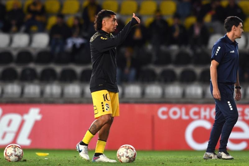 Luciano Cabral espera su oportunidad en la Roja - Créditos: Photosport