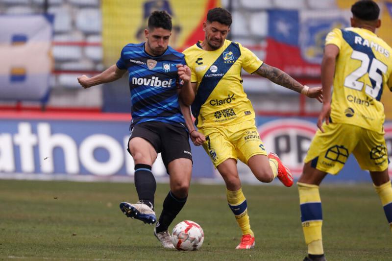 Huachipato venció a Everton - Crédito: Photosport.