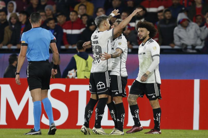 Colo Colo avanzó a los octavos de final de la Copa Libertadores 2024 - Crédito: Photosport