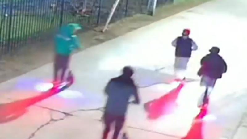 Denuncian a banda sobre scooters en Villa Frei - T13