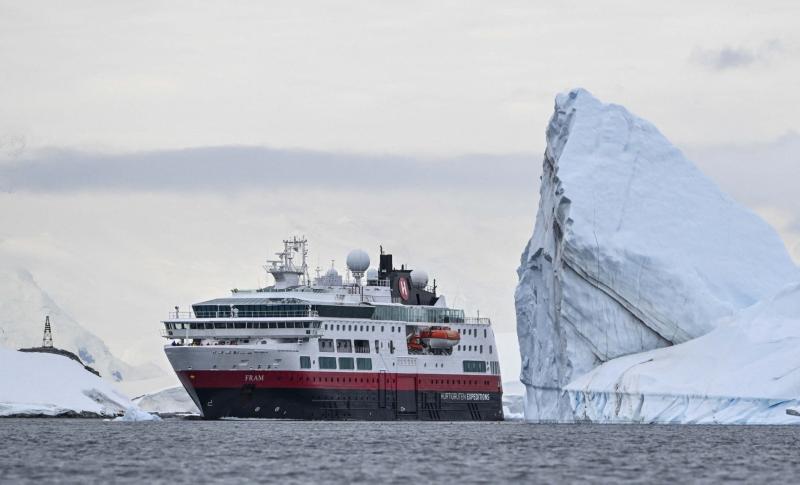 AFP - Buque en la Antártica