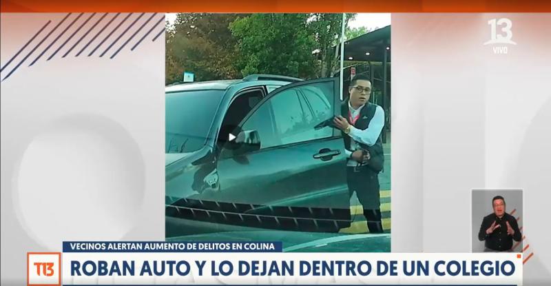 T13 - Sujetos dejan auto robado en colegio en Colina