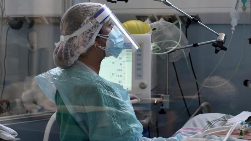 Pandemia COVID-19 redujo esperanza de vida - Referencial Agencia Uno