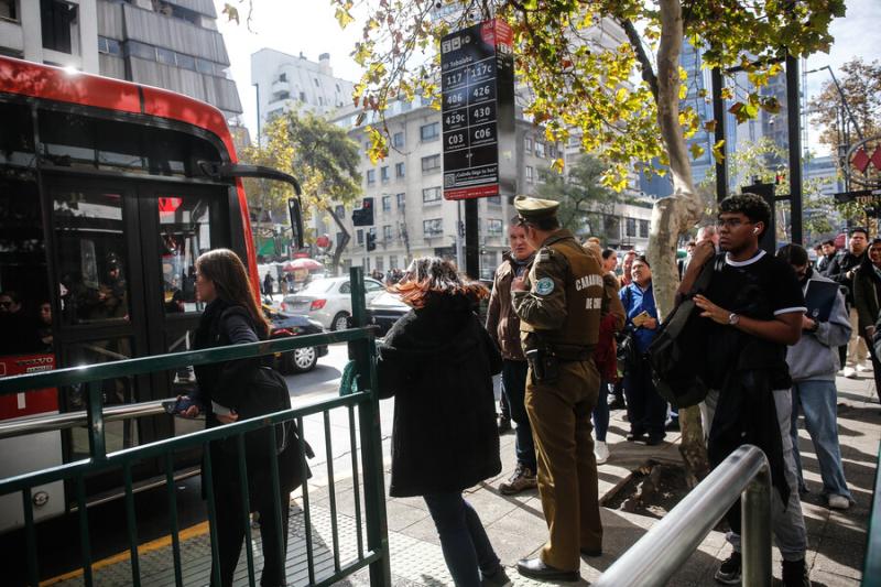Agencia Uno - Fallas en el Metro de Santiago