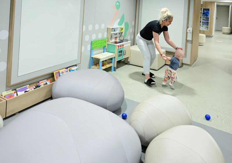 AFP - Rumania inaugura primer hospital financiado por particulares