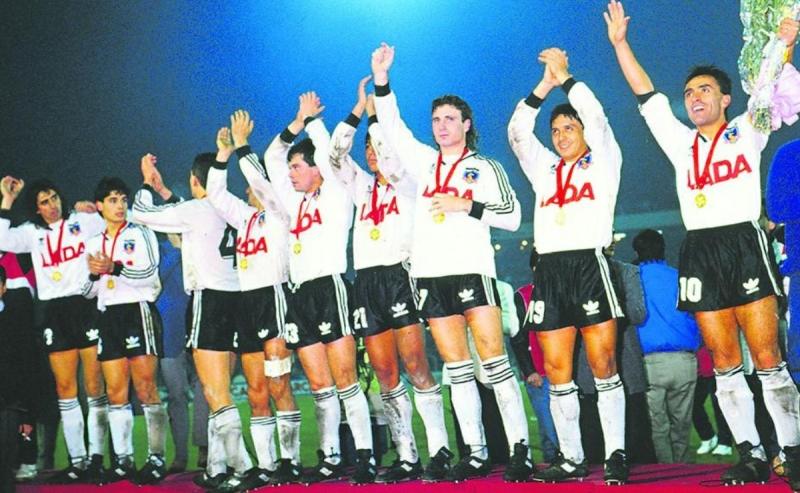 Plantel de Colo Colo campeón de la Copa Libertadores 1991