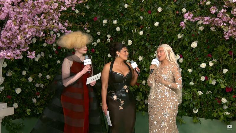 Youtube Vogue (captura) - Karol G en la MET Gala 2024