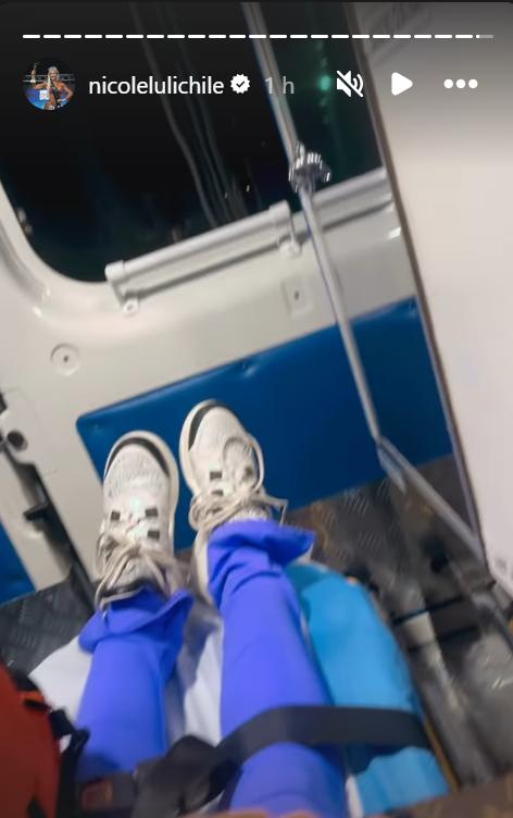 Nicole Moreno en una ambulancia - Instagram