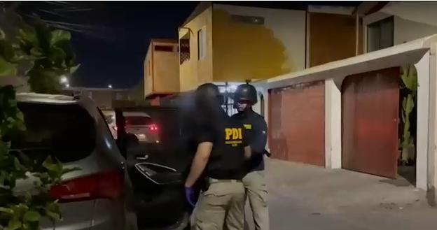 Detienen a 17 hombres por distribución de pornografía infantil - T13