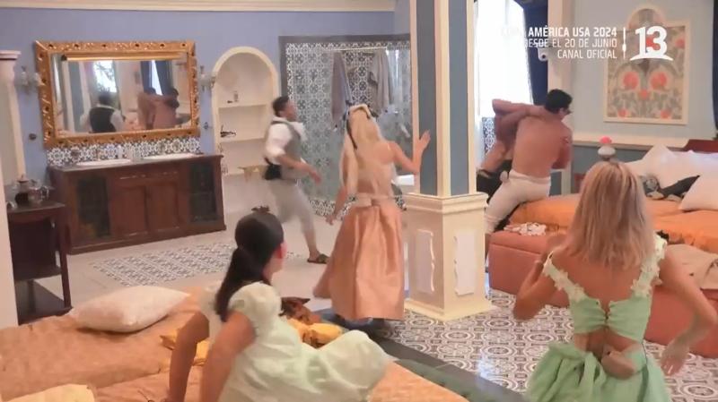 Canal 13 - Pelea Pangal Andrade y Austin Palao en '¿Ganar o Servir?'