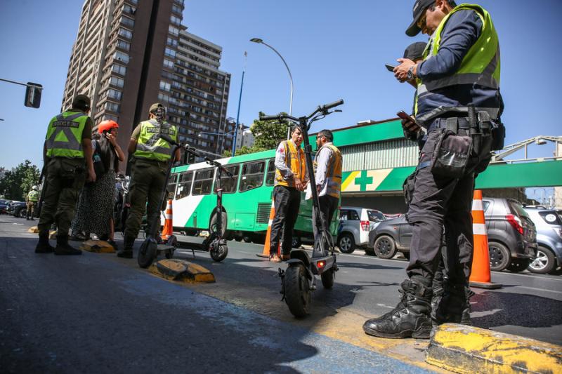 Agencia Uno - Scooter eléctrico