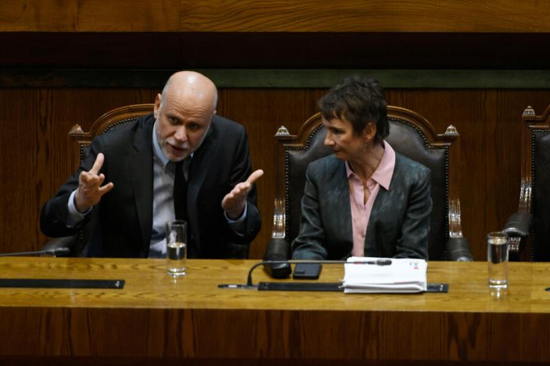 Agencia Uno - Gobierno por Reglas de Uso de la Fuerza