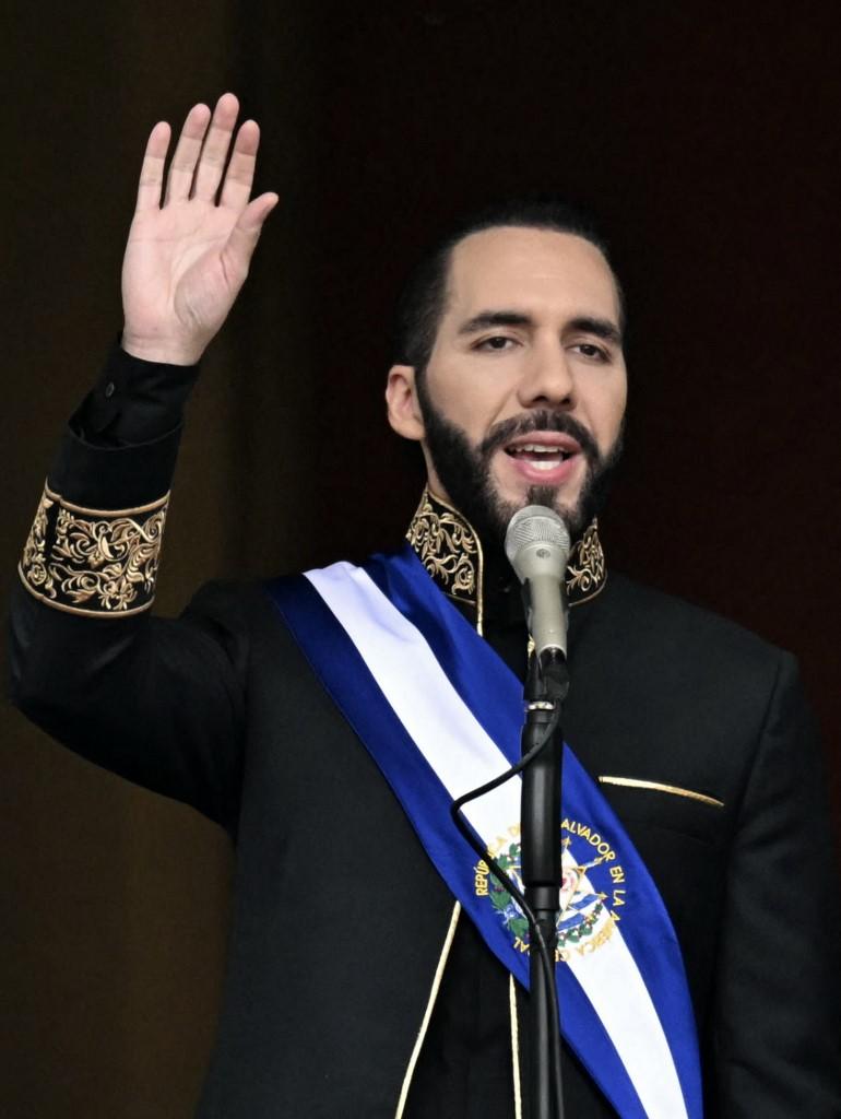 Nayib Bukele tilda de "satánicas" a las pandillas y dice que fue "un milagro" apaciguar El Salvador