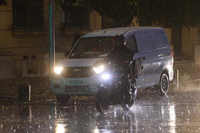 Agencia Uno - ¿Cuánta lluvia caerá en Santiago?