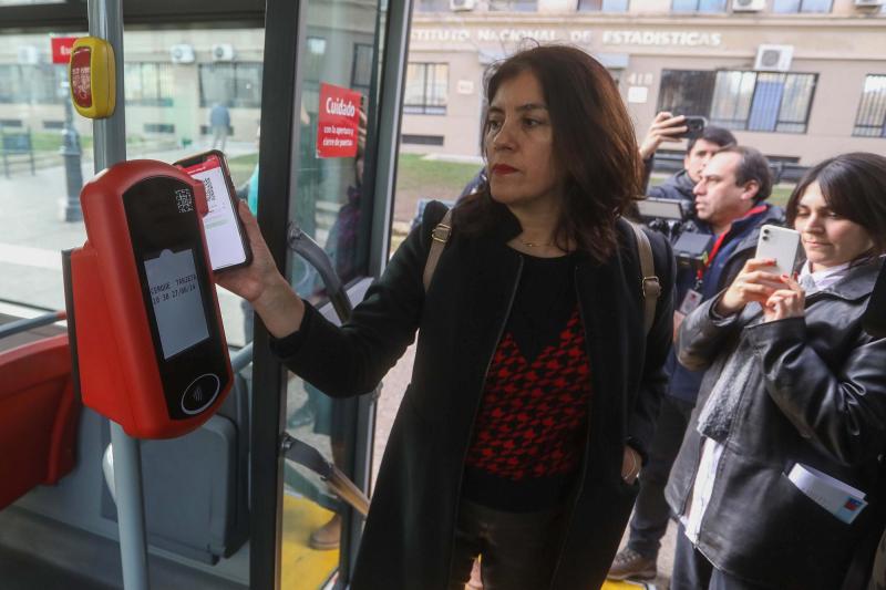 Nuevos validadores en buses Red - Agencia Uno