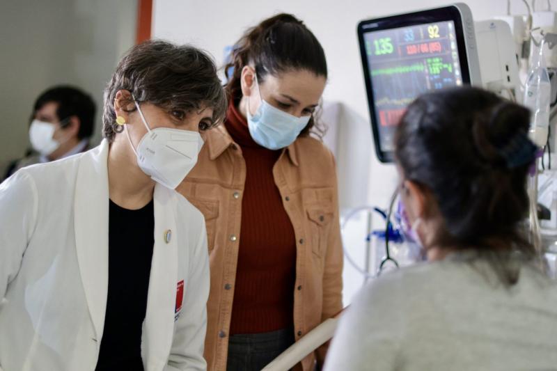 Ministra se refirió a la bacteria Streptococcus pyogenes o bacteria asesina