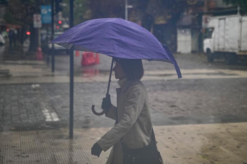 ATON - Emiten aviso por lluvias normales a moderadas en seis regiones del país