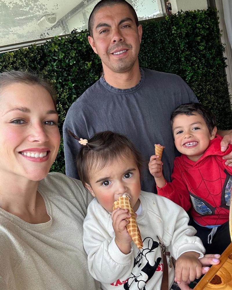 Gato Silva junto a su esposa y sus hijos - Créditos: Instagram @fcosilva_5