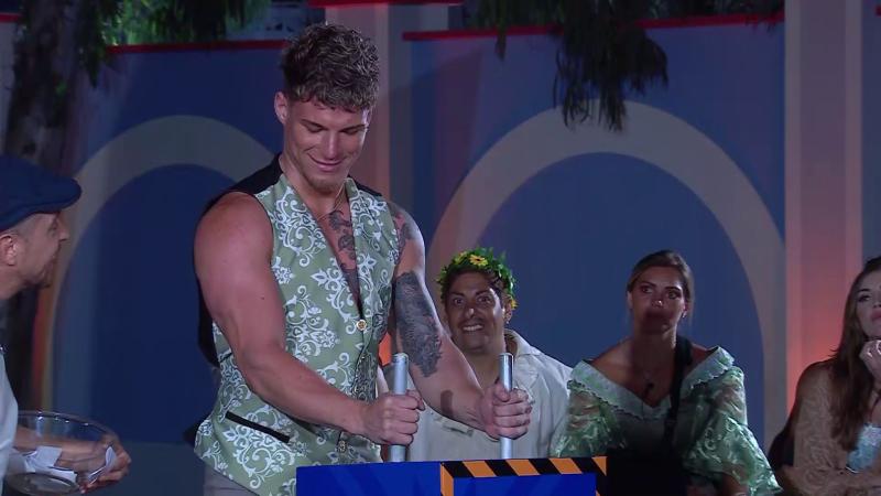 "Soy el menos usado de acá": Rai y Oriana Marzoli siguen coqueteando ante los celos de Gala