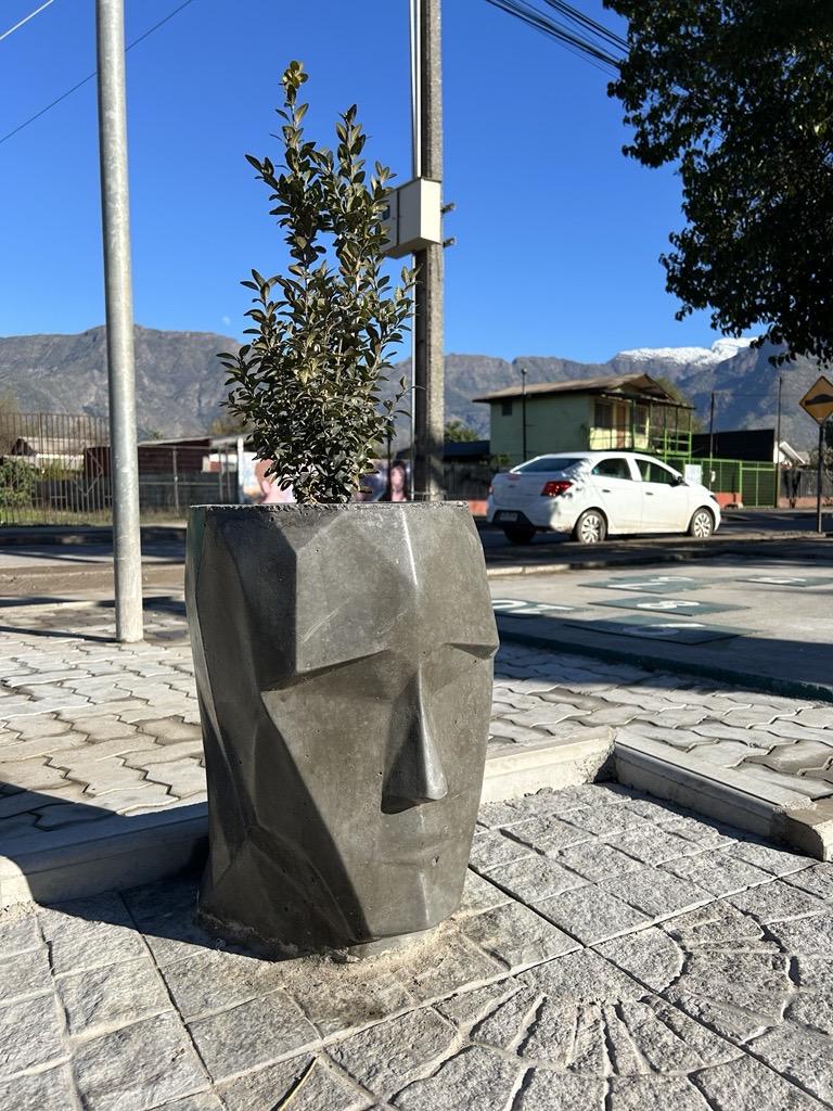 Maceta fabricada con escorias de cobre