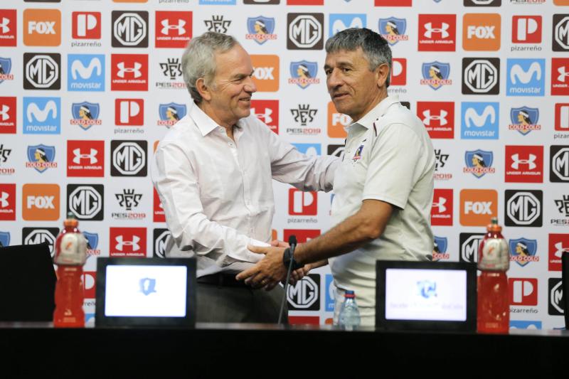 Ariel Paolorossi no va más en Colo Colo. Crédito: Photosport.