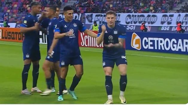 El chileno Bruno Barticciotto sigue en racha - Crédito: X @VideosETM