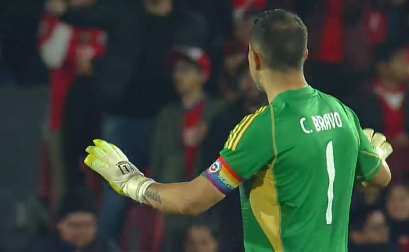 El gesto de Claudio Bravo - Captura Chilevisión