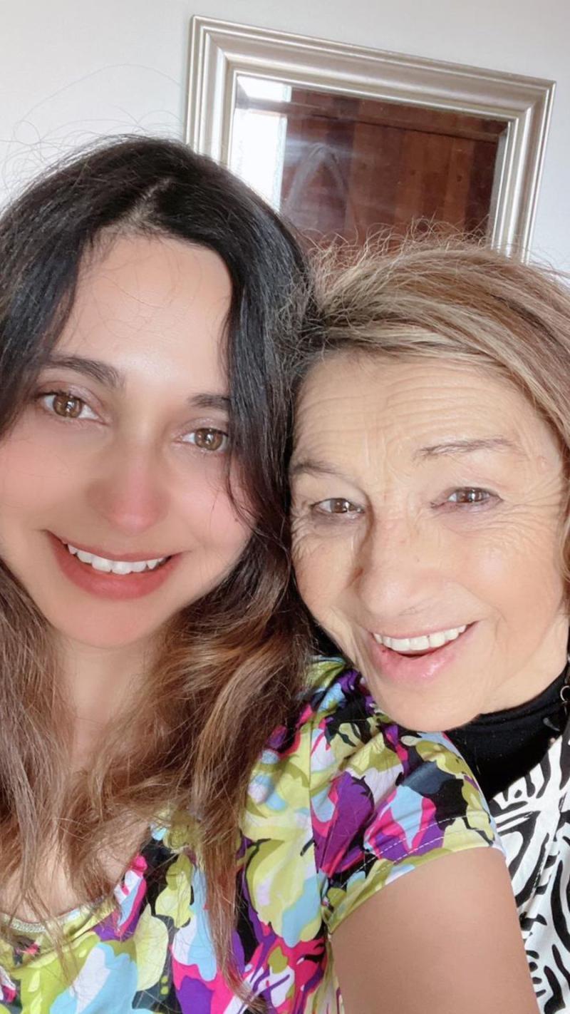 Cedida - María Elcira Contreras y su nieta Carla Hernández