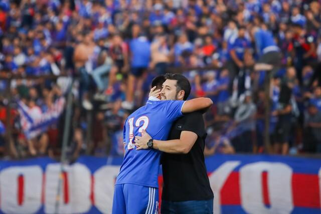 José 'Pepe' Rojas fue bajado de avión en Puerto Montt - Créditos: Agencia Uno