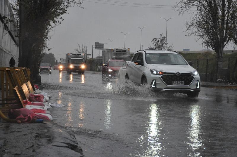 Agencia Uno - Senapred declara Alerta Roja en Renaico, Región de la Araucanía