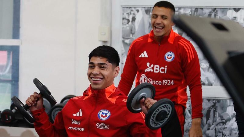 Alexis Sánchez y Darío Osorio - Créditos: FFCh