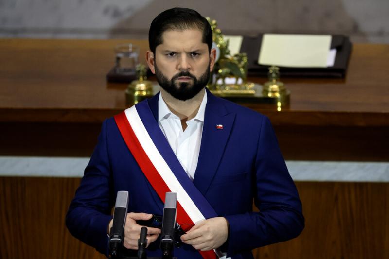 Aton - Presidente Gabriel Boric