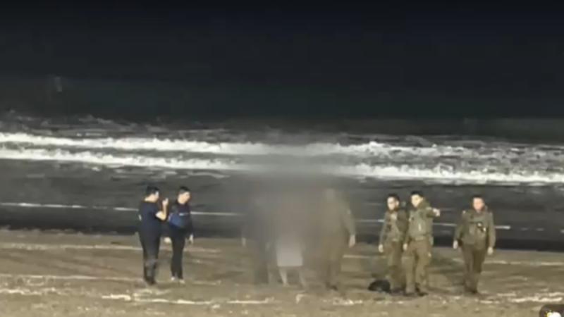 Sujeto se lanzó desnudo a playa en Iquique - "Tu Día"