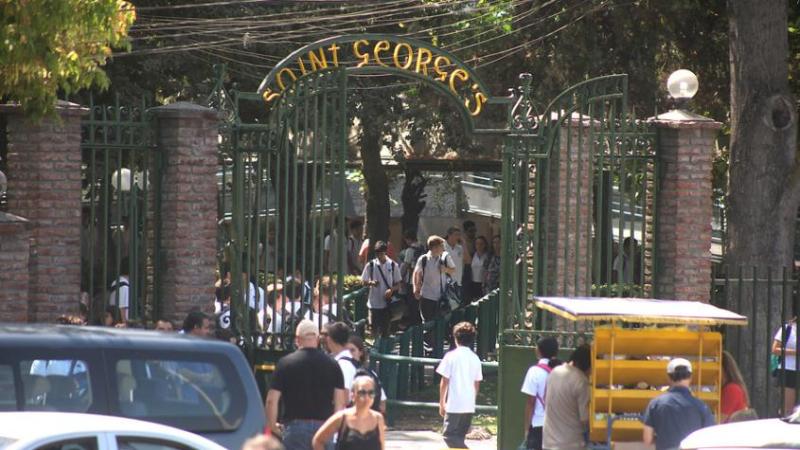 Agencia Uno - Colegio Saint George