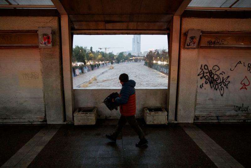 Agencia Uno - Vuelven las lluvias a la Región Metropolitana