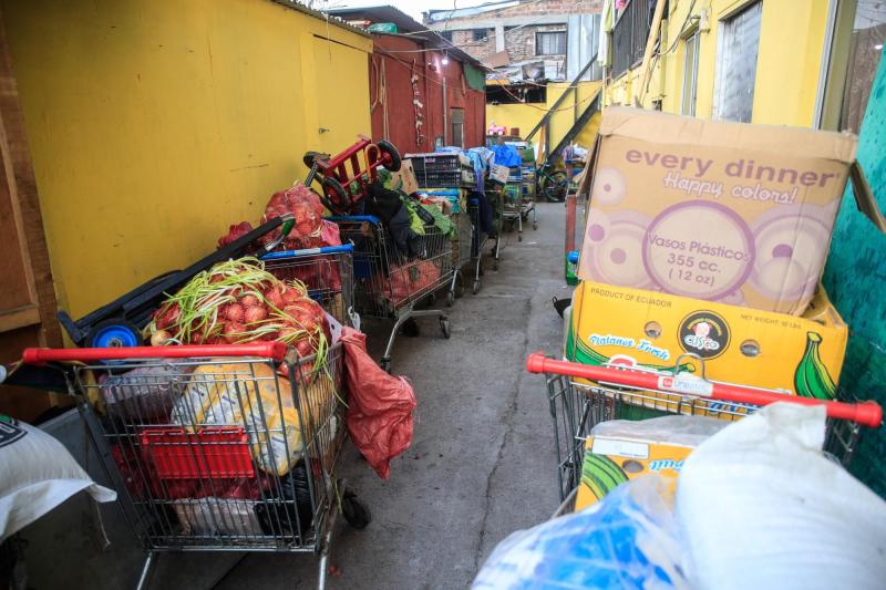 Allanamiento de barbería en barrio Franklin - Agencia Uno
