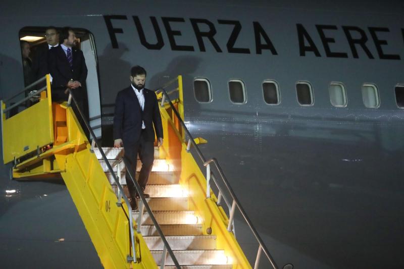 T13 - Presidente Gabriel Boric inicia gira en Paraguay