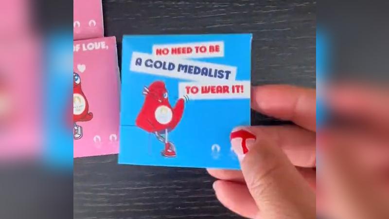 TikTok/sarahmdouglas - Entregan condones en París 2024