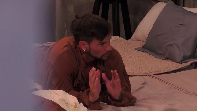 "Se le cruzan los cables": La tensa discusión entre Austin y Dani por Mateucci