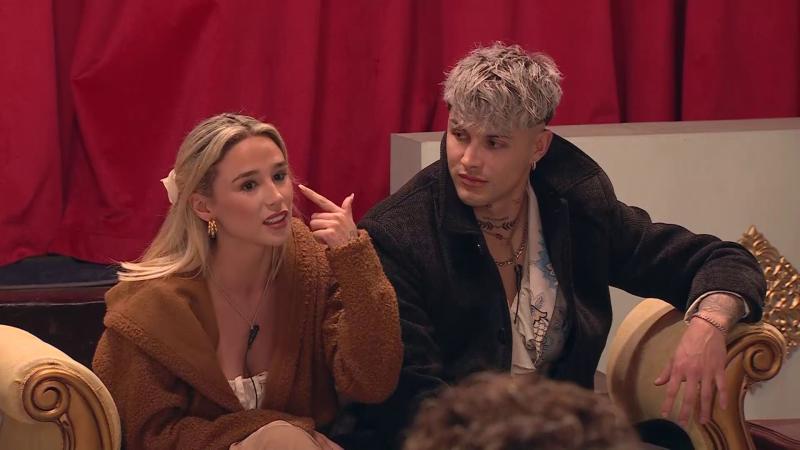 "Un after conmigo y mis amigas y se acaban esas relaciones": El atrevido comentario de Julia Fernandes sobre relación de Guarén y Nico