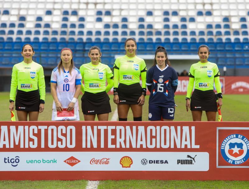 La Roja femenina goleo a Paraguay - Créditos: FFCh