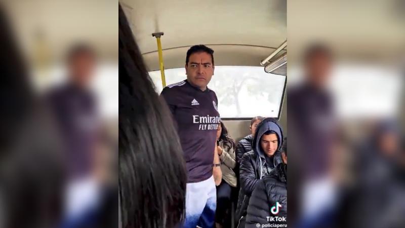 @PoliciaPeru - La campaña de la Policía peruana contra el acoso sexual que indignó al Real Madrid
