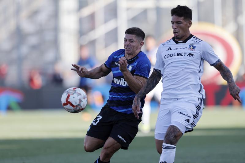 Alan Saldivia en Colo Colo. Crédito: Photosport.