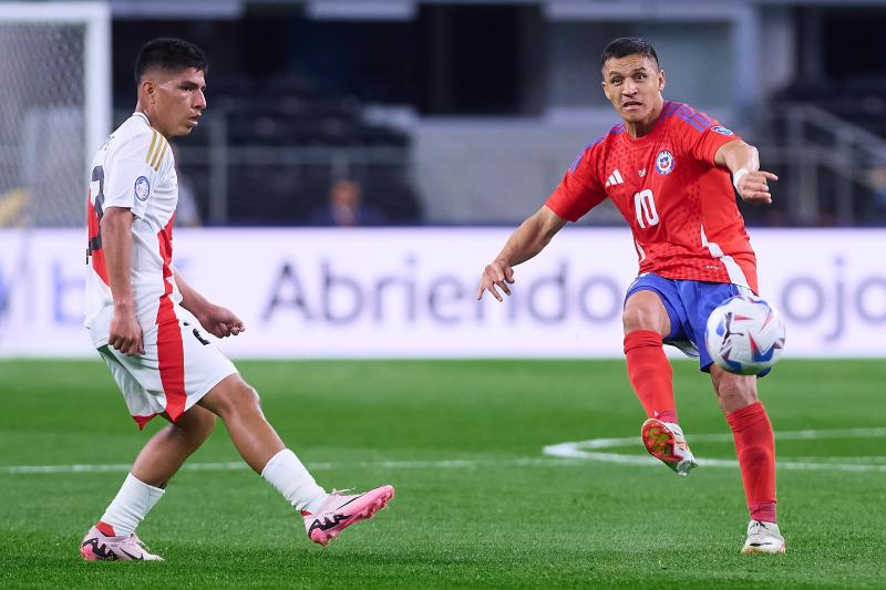 Alexis Sánchez podría volver a Udinese - Crédito: Photosport