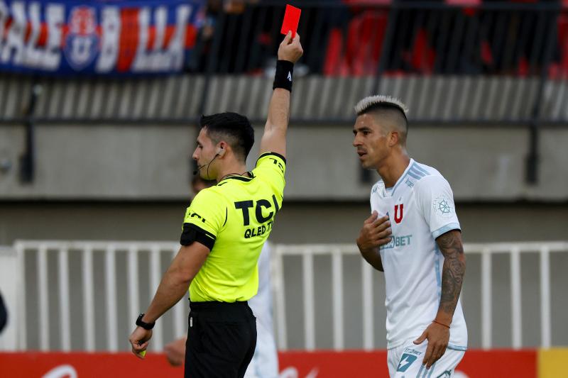 Leandro Fernández será baja en U de Chile - Crédito: Photosport