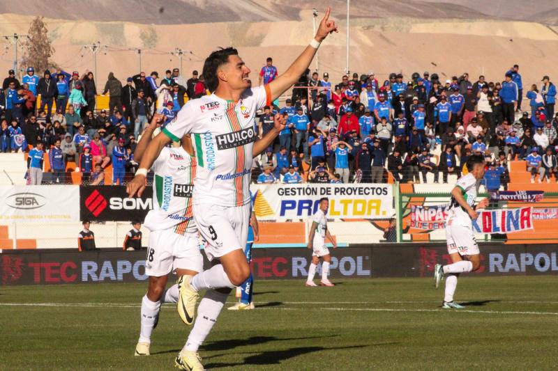 Diego Coelho será baja de Cobresal por varios meses - Créditos: Photosport