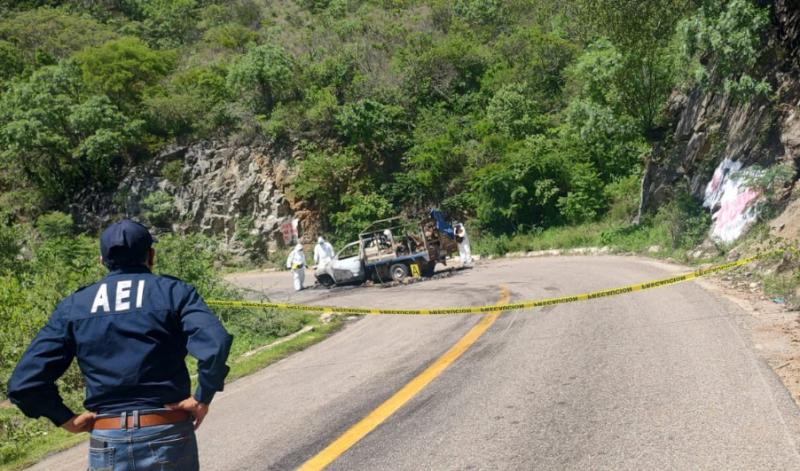 X @rioaxaca - Brutal asesinato a activista en México