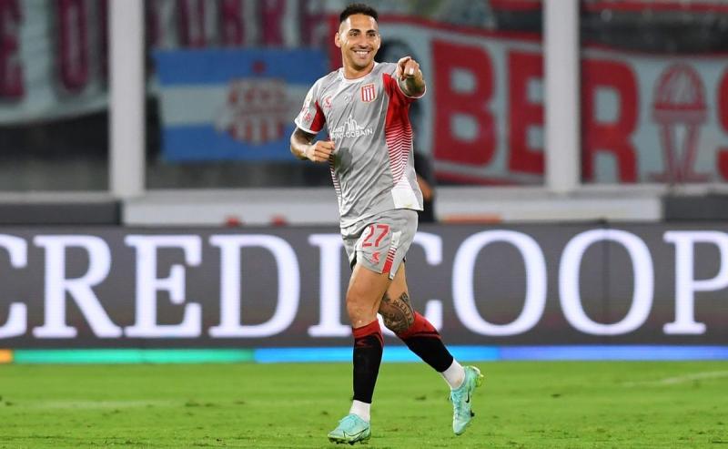 Javier Correa, nuevo refuerzo de Colo Colo. Crédito: Estudiantes.